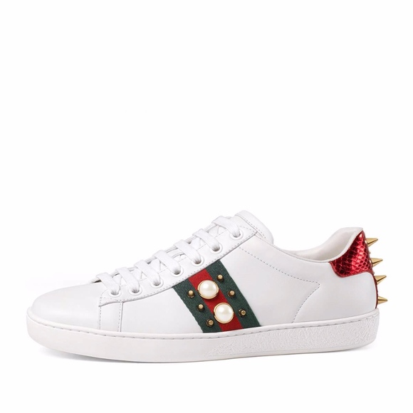 gucci heels with spikes